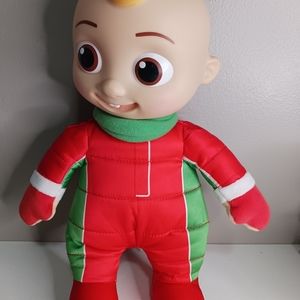 Coco melon Roto Plus hide and go seek in the snow, JJ doll, color green and yell